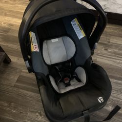 Car seat BabyTrend