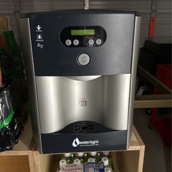Waterlogic Dispenser 