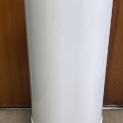 Munchkin Diaper Pails (2 Available)