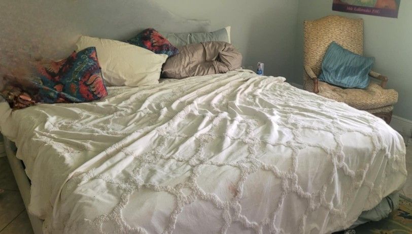 King Bed Mattress & Frame