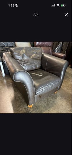 Natuzzi Italsofa Black Real Leather Club Chair Good Condition