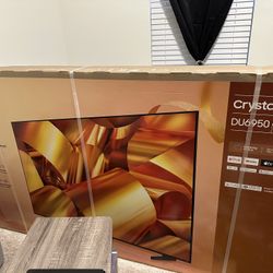BRAND NEW 75” samsung tv