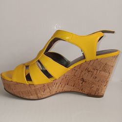 Marc Fisher Women's Zeki Wedge Sandals(6)