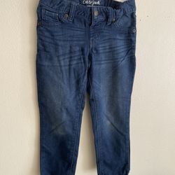 This is a pair of children's jeans from the Cat & Jack brand. • Brand: Cat & Jack • Style: Super Skinny (super tight fit) • Size: 7 (typically suitabl