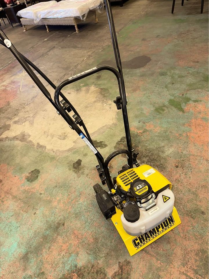 (Used Like New) Champion 9.5 in. Portable Gas Garden Tiller Cultivator