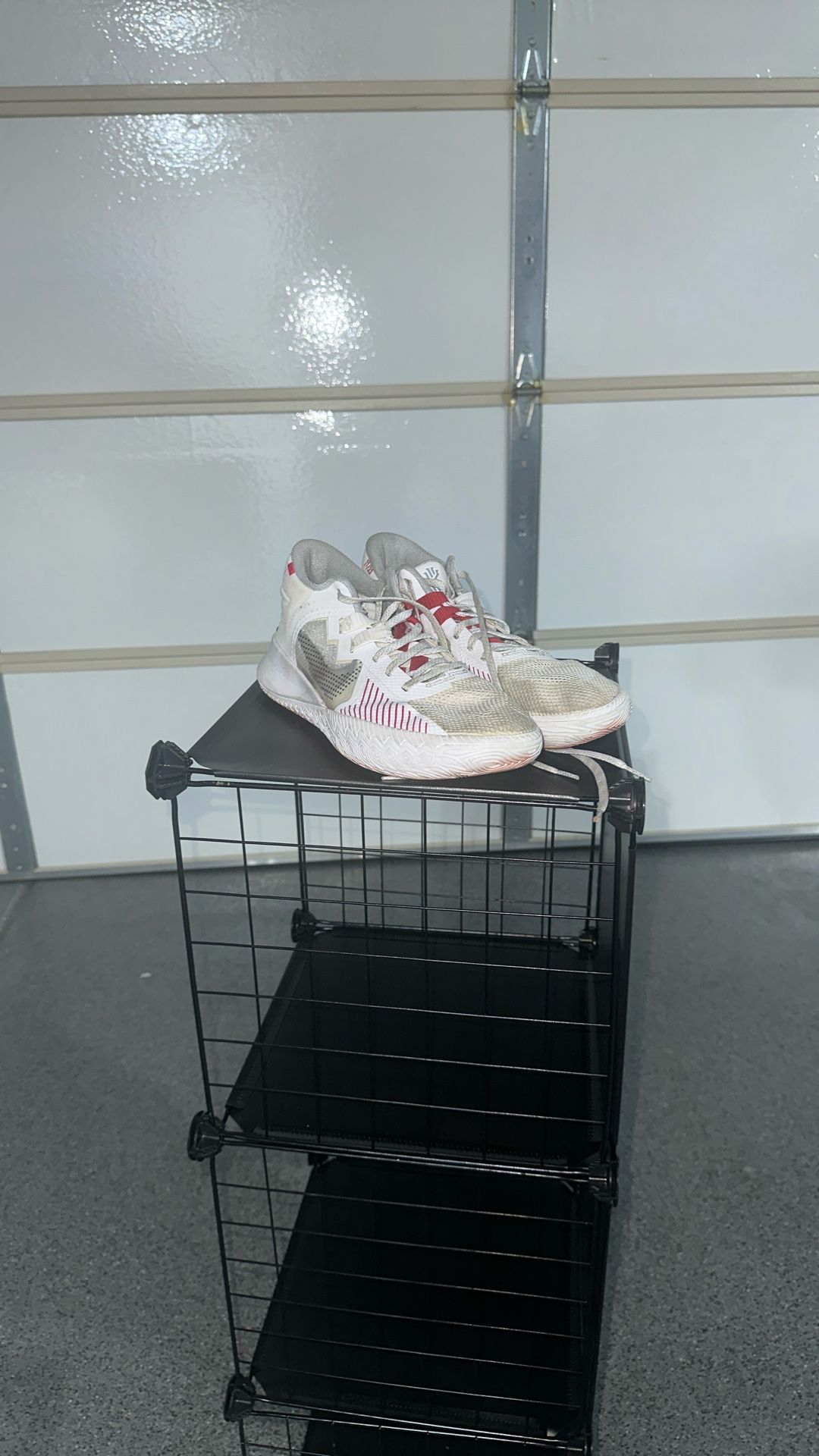 Kyrie Basketball Shoes