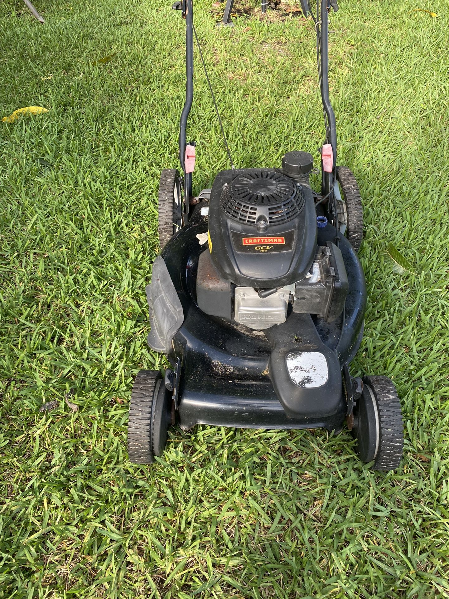 Craftsman GCV 160 cc Self Propelled Lien Mover for Sale in Fort