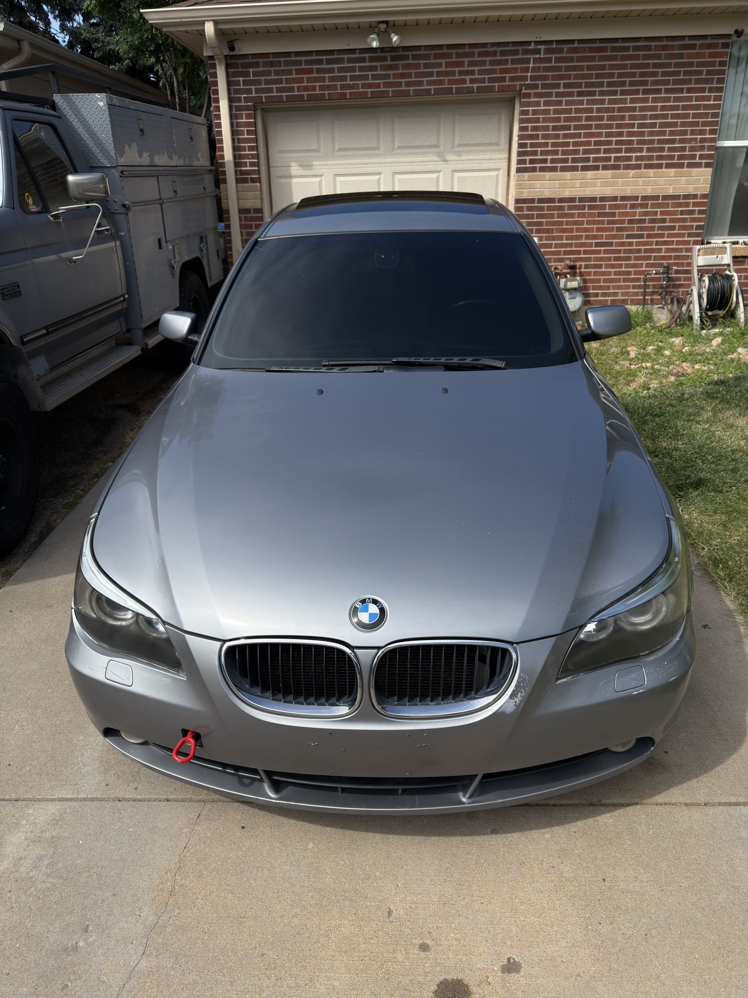 2004 BMW 525i