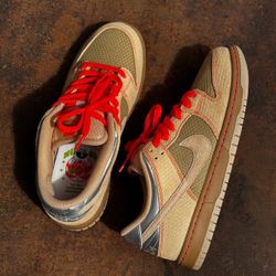 Nike SB Dunk Low Songkran 