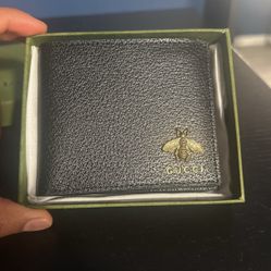 Gucci Animalie Bee Gold Bifold Wallet