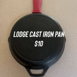 Lodge Cast Iron pan $10  Corrales