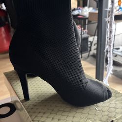 Woman’s  Heels 👠 