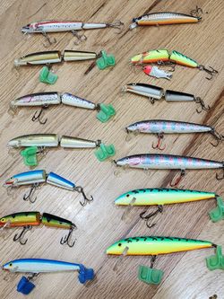 RAPALA FISHING LURES 14 pieces like New take it all for $60