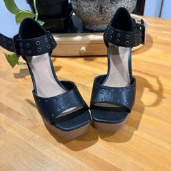 I Love These Heels 7.5 Women’s