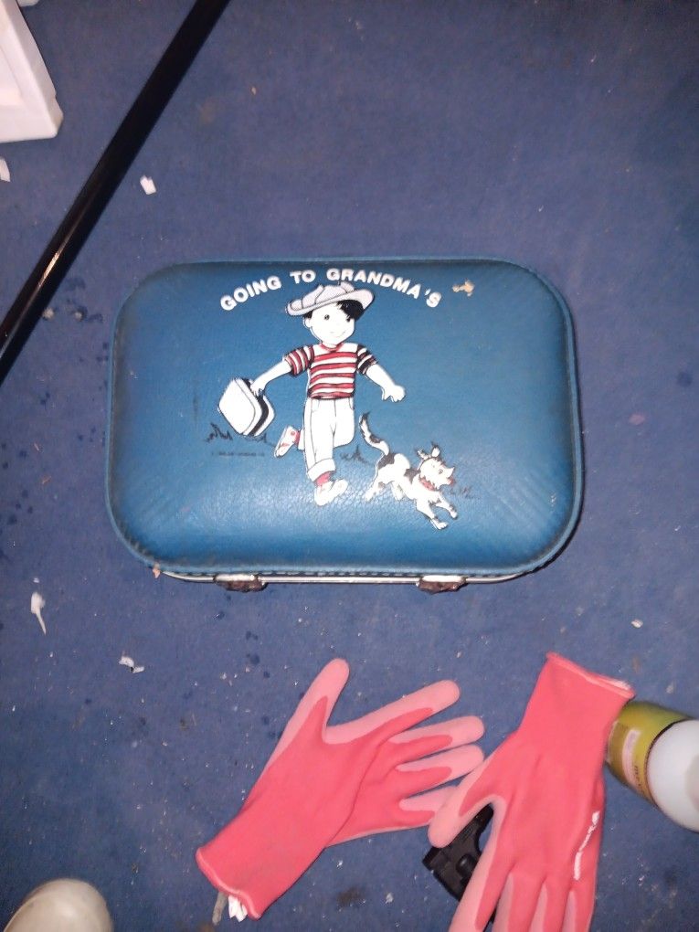 Little Kids Suitcase