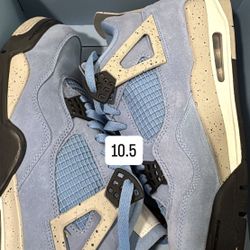 Jordan 4 UNC size 10.5 