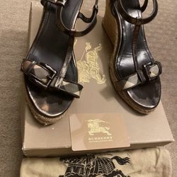 Authentic Burberry Shoes 