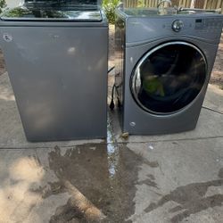 Whirlpool Washer And Dryer 