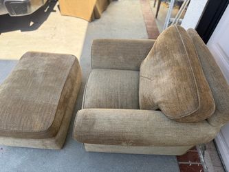 Over size couch with chaise