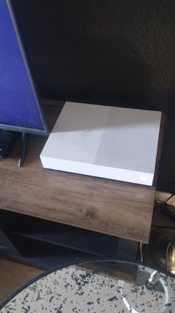 Digital Xbox One S