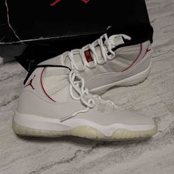  Air Jordan 11 Retro