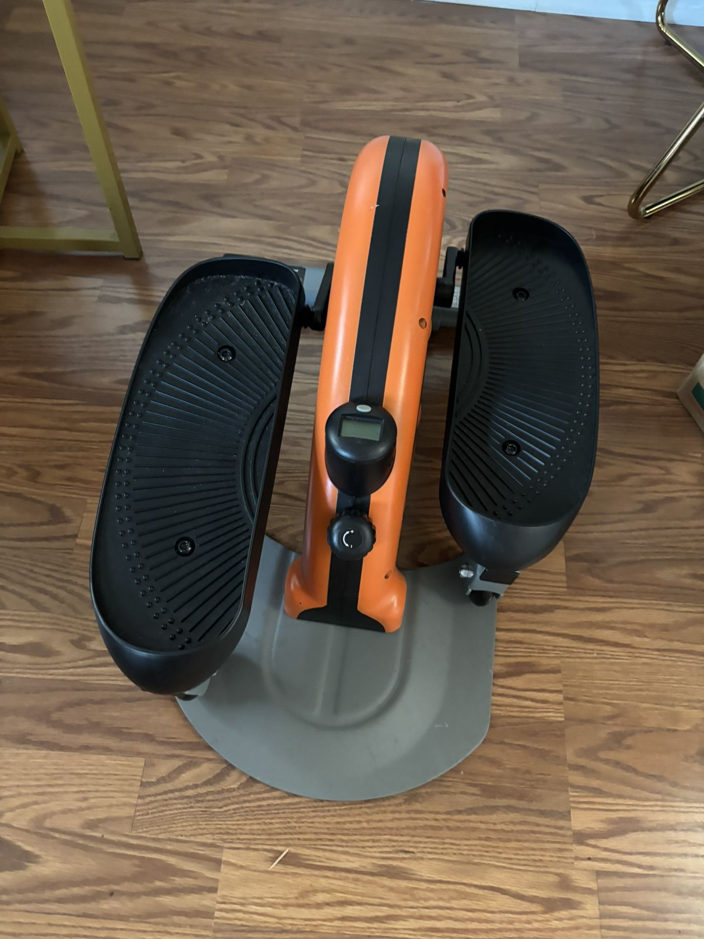 Step Machine/elliptical 