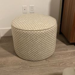 Ottoman IKEA 