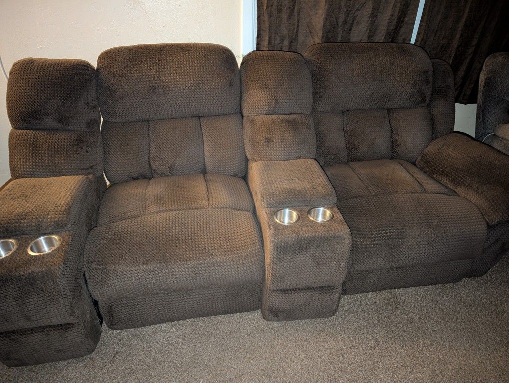 2 Recliners