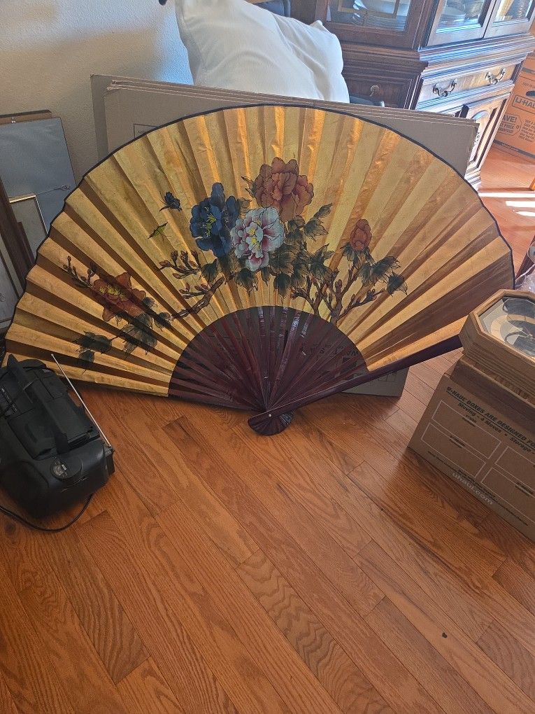 Large ASIAN FAN