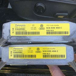 Volkswagen Fender Audio AMPLIFIER 