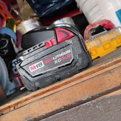 Milwaukee 5 Ah Battery Works Great 