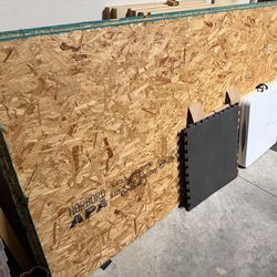 OSB Sheathing - 1/2” x 4’ x 8’