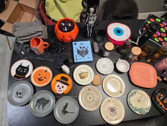 Halloween kitchen items