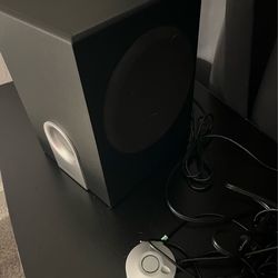 Speaker base