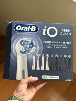 Oral-B iO toothbrush heads (8 pack)
