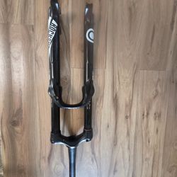 Rockshox rct3 non boost 27.5 8in headtube