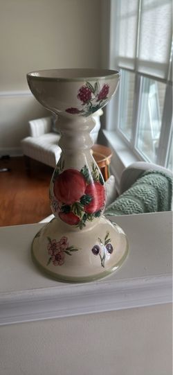 VINTAGE CERAMIC CANDLE HOLDER