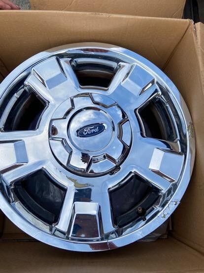 OEM For A Ford f-150 17” RIMS