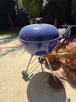 Weber charcoal grill