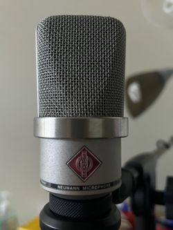 Neumann TLM 102