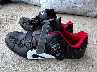 Peloton Cycling Shoes Black Red