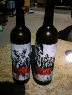 Walking dead bottels