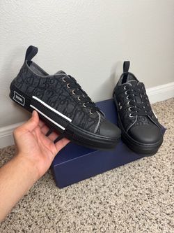 Dior B23 Low-Top Oblique Sneakers