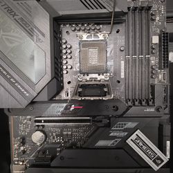 ASUS ROG Strix Z690-F Gaming WiFi Motherboard - DDR5 - LGA 1700