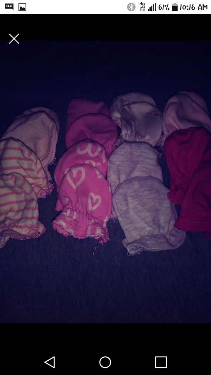 New born mittens