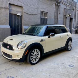 Mini Cooper S Mayfair Edition 