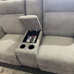 AP🎉 Barnsana Power Reclining Sofa& Loveseat// Financing & Delivery Available 