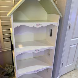 Bookshelf/Doll House