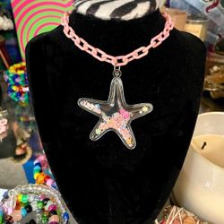 Pink Shaker Star Necklace Choker Rave Outfit EDC Day Trip Beyond Wonderland 