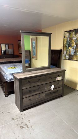 Gray Dresser With mirror New